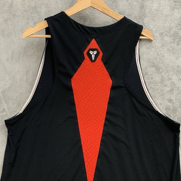 Nike Shirt Men’s XL Kobe Bryant Dri Fit Tech Pack Running Singlet Tank Top Gym - Picture 8 of 9
